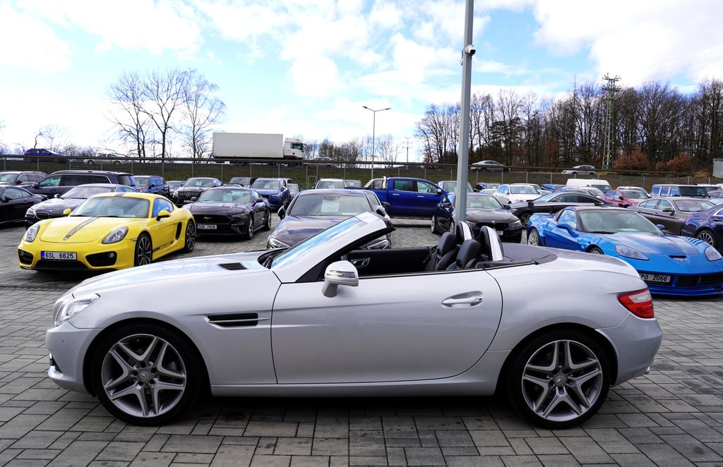 Mercedes-Benz SLK