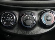 Toyota Yaris 26