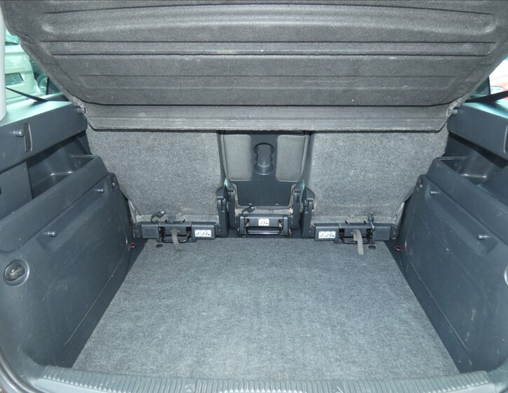 Škoda Roomster 16
