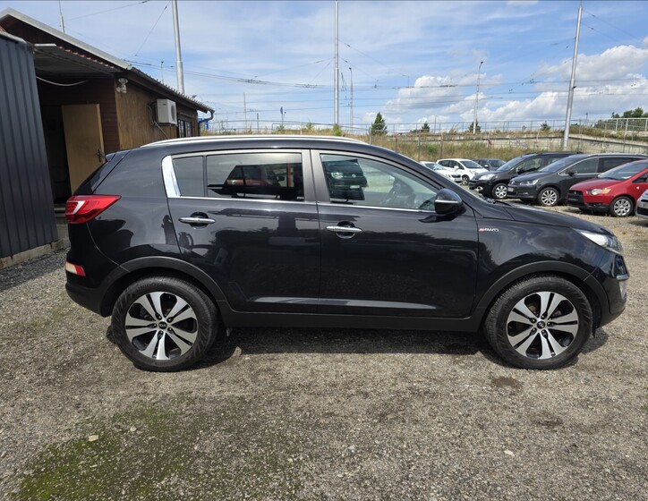 KIA Sportage 4