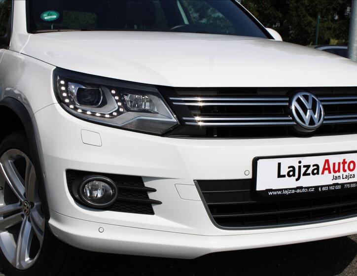 Volkswagen Tiguan 8