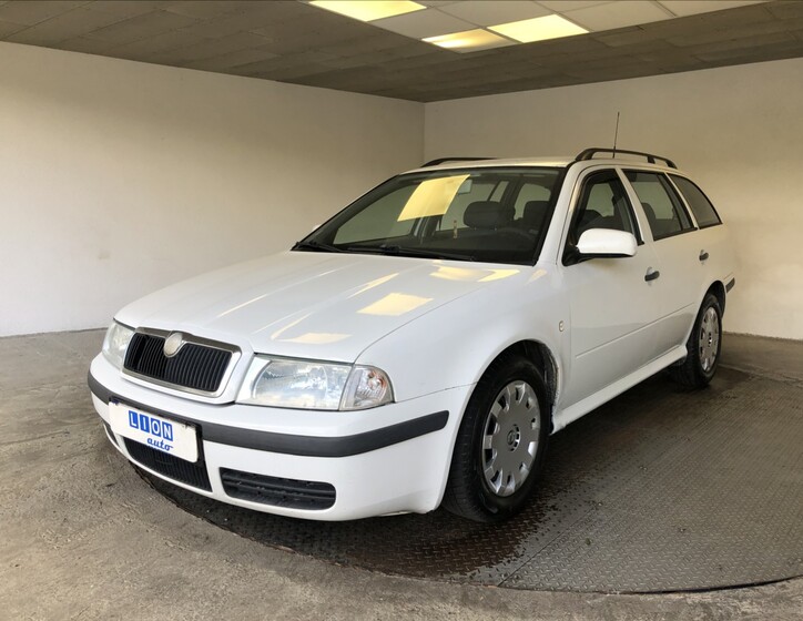 Škoda Octavia 3