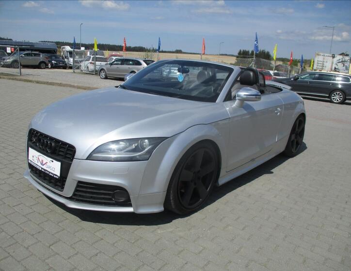 Audi TT 1
