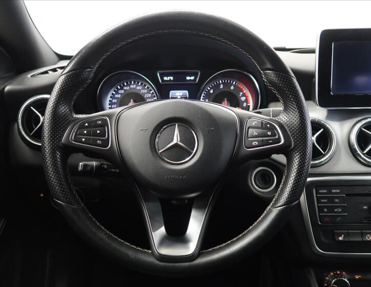 Mercedes-Benz CLA 17