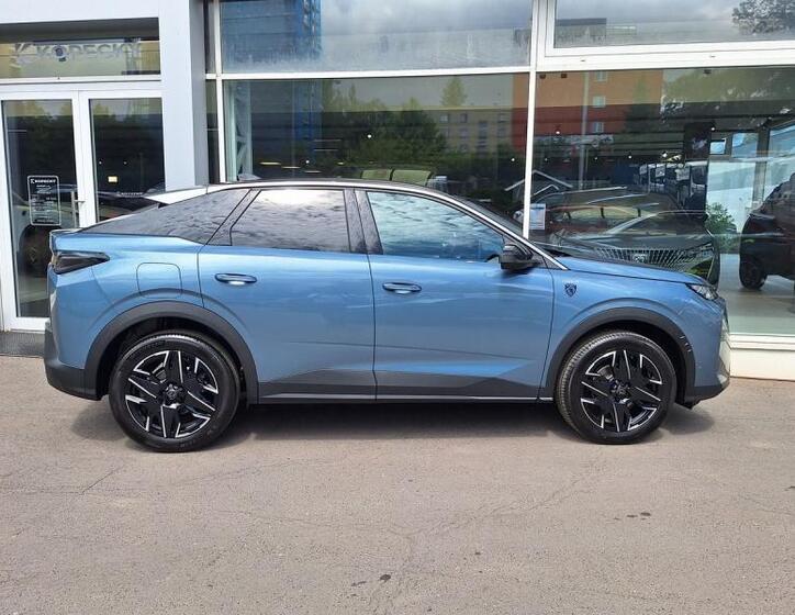 Peugeot 3008 8
