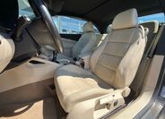 Volkswagen EOS 8