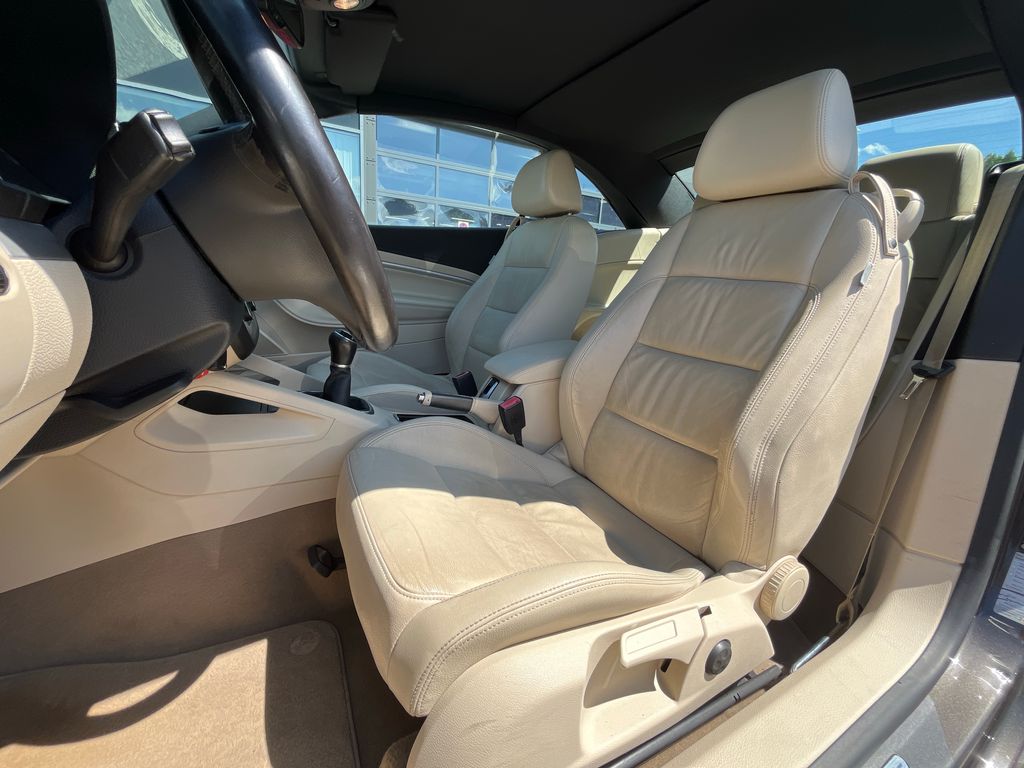 Volkswagen EOS