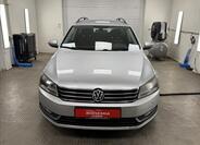 Volkswagen Passat 2
