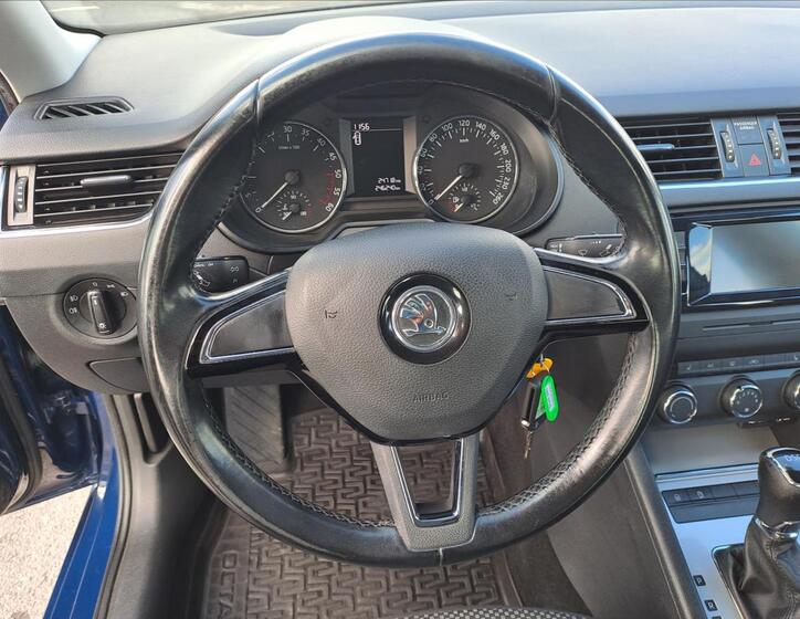 Škoda Octavia 11