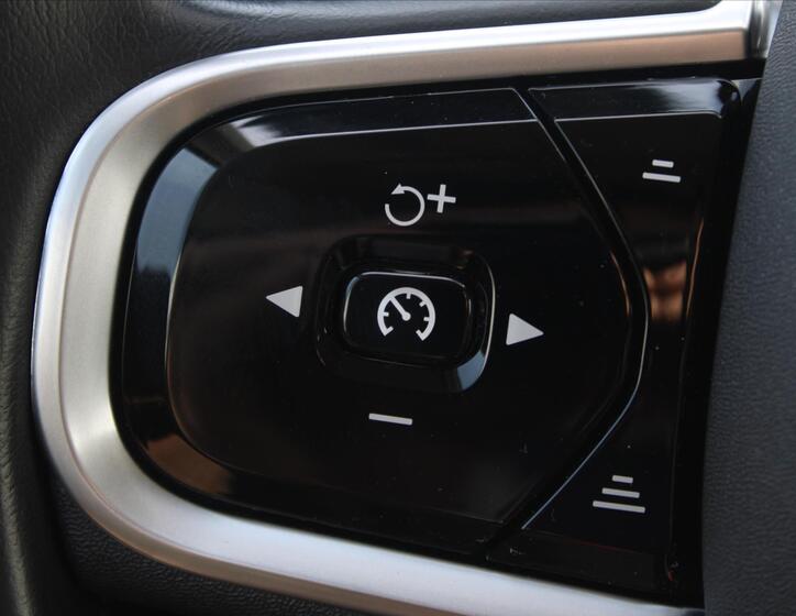 Volvo V90 15