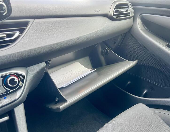 Hyundai i30 35