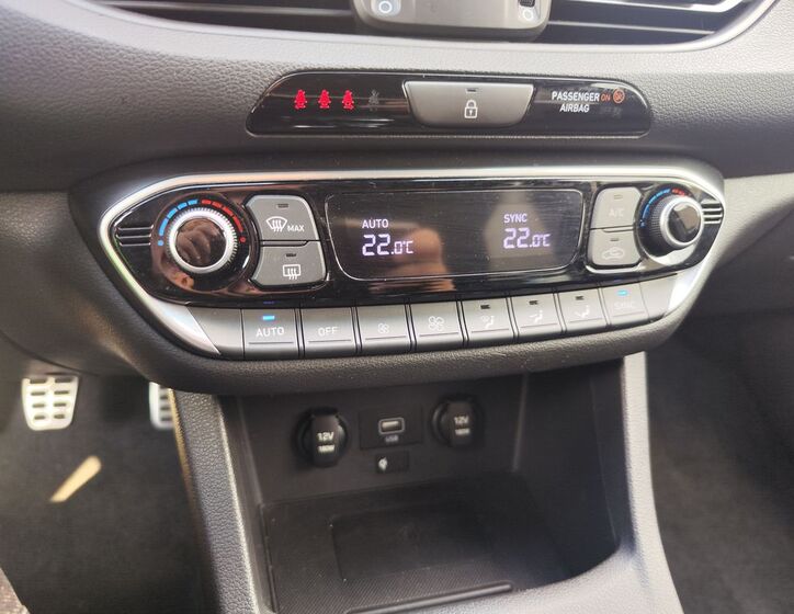Hyundai i30 21