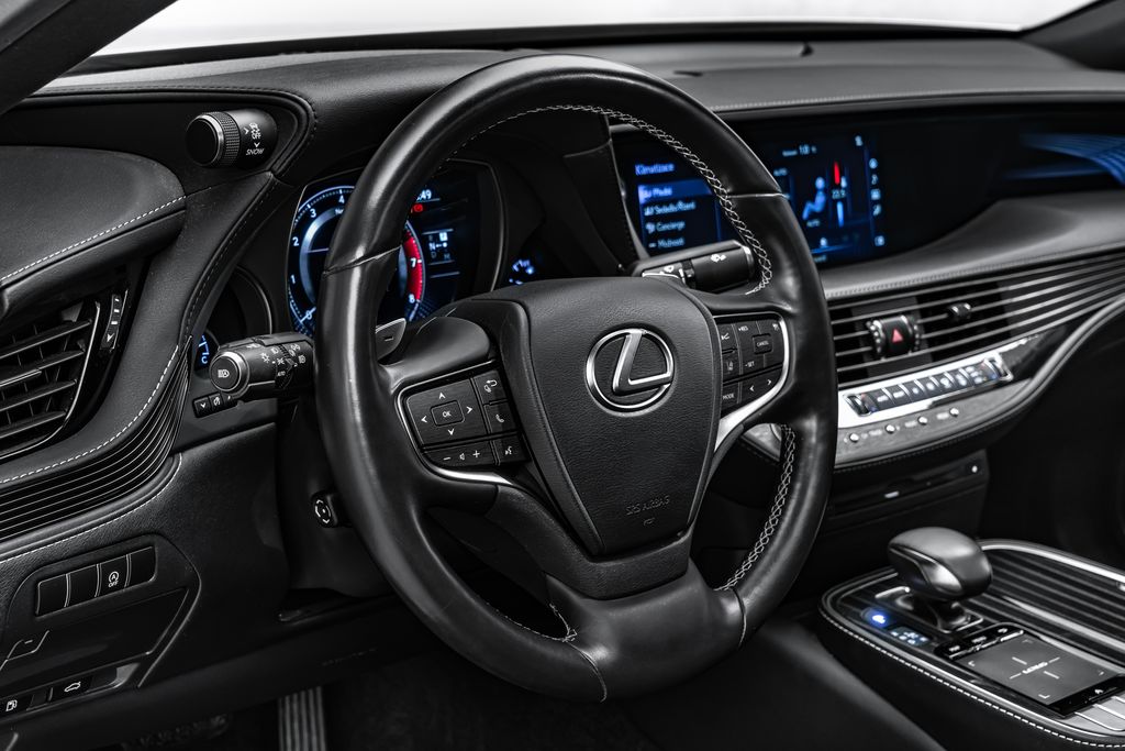 Lexus LS 500