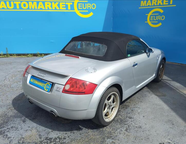 Audi TT 4