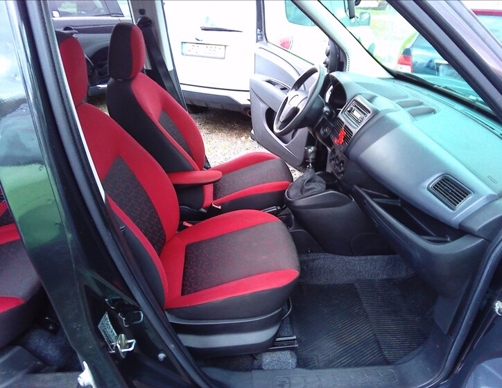 Fiat Dobló 8
