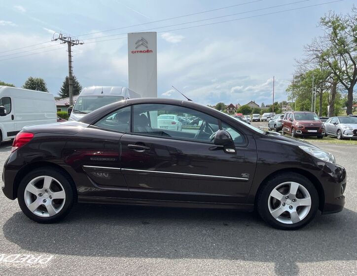 Peugeot 207 16