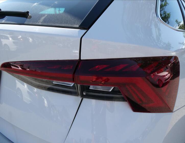 Škoda Octavia 10