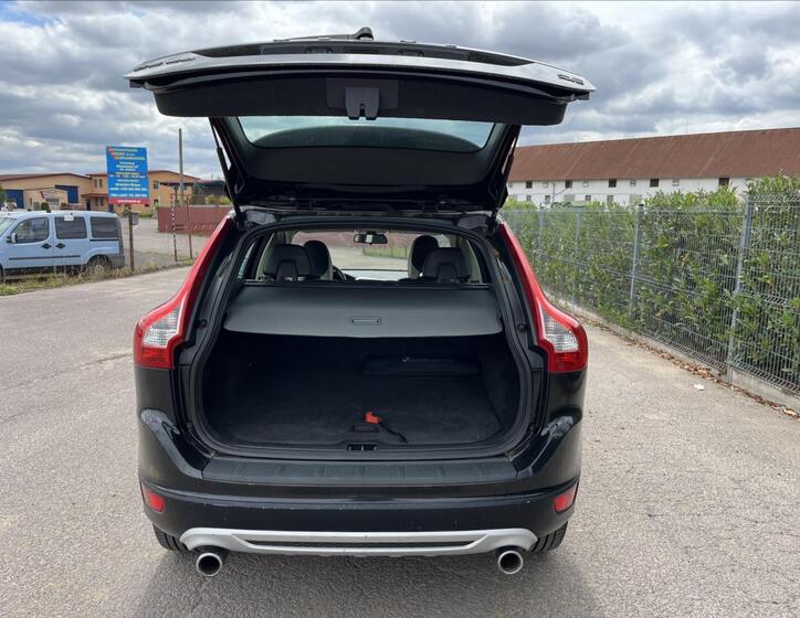 Volvo XC60 33