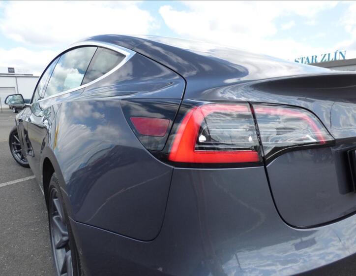 Tesla Model 3 55