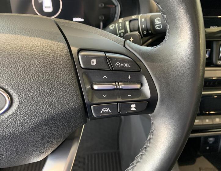 Hyundai i30 37
