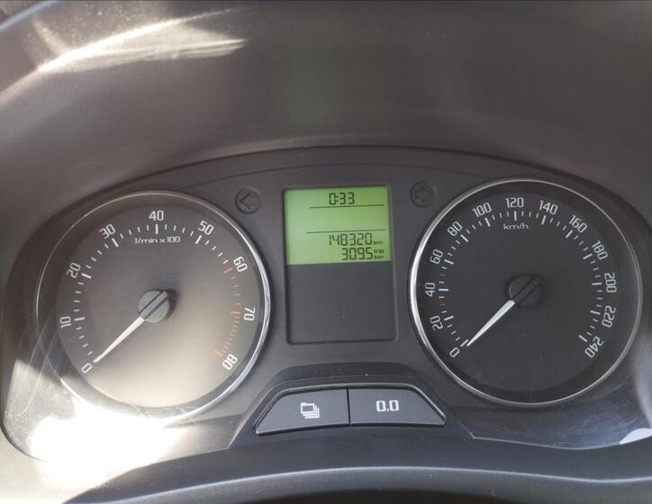 Škoda Roomster 11