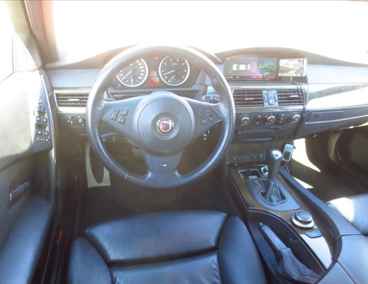 BMW Řada 5 17