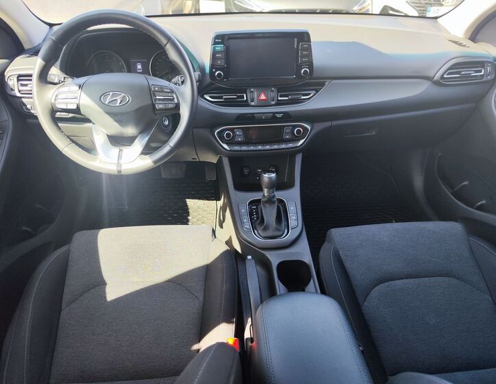 Hyundai i30 12