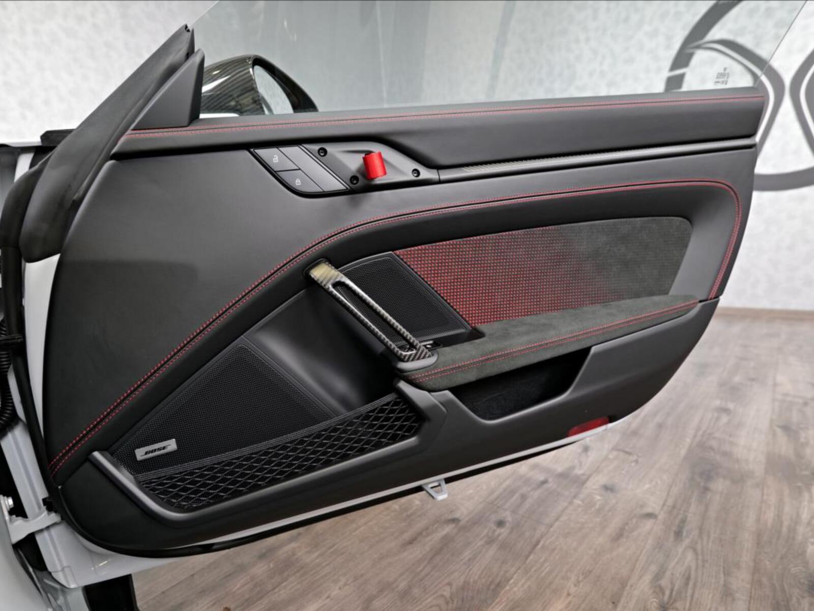 Porsche 911 36