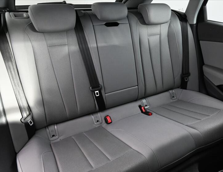 Audi A4 29
