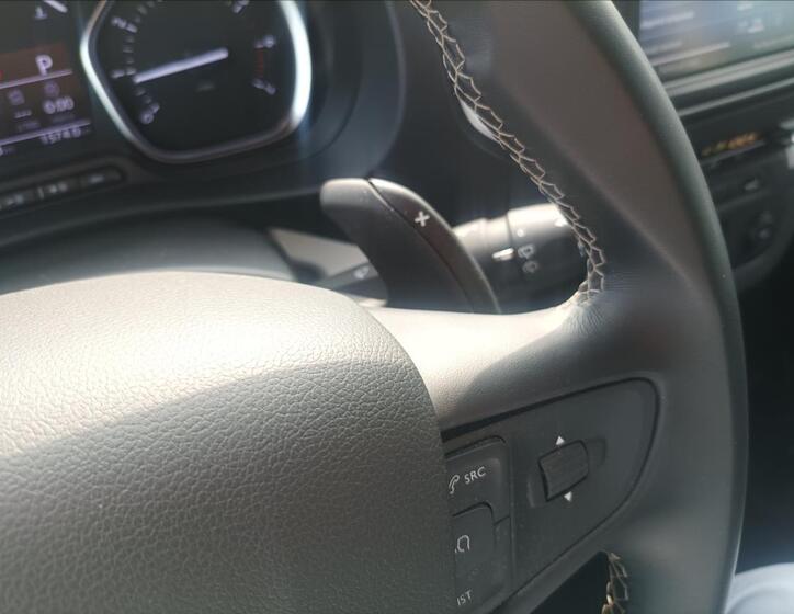 Toyota ProAce 16