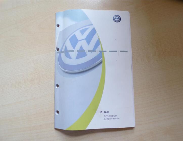 Volkswagen Golf 22