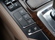 Porsche Cayenne 44