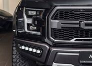 Ford F-150 8