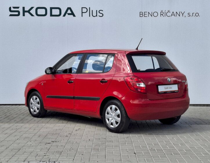 Škoda Fabia 16