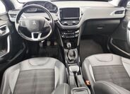 Peugeot 2008 11