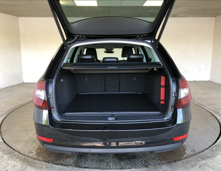 Škoda Octavia 13