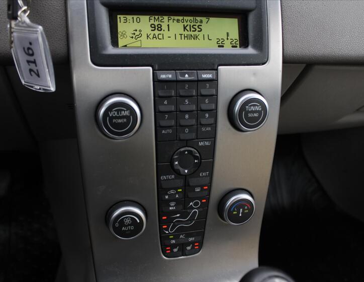 Volvo V50 15