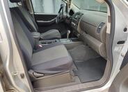 Nissan Navara 25