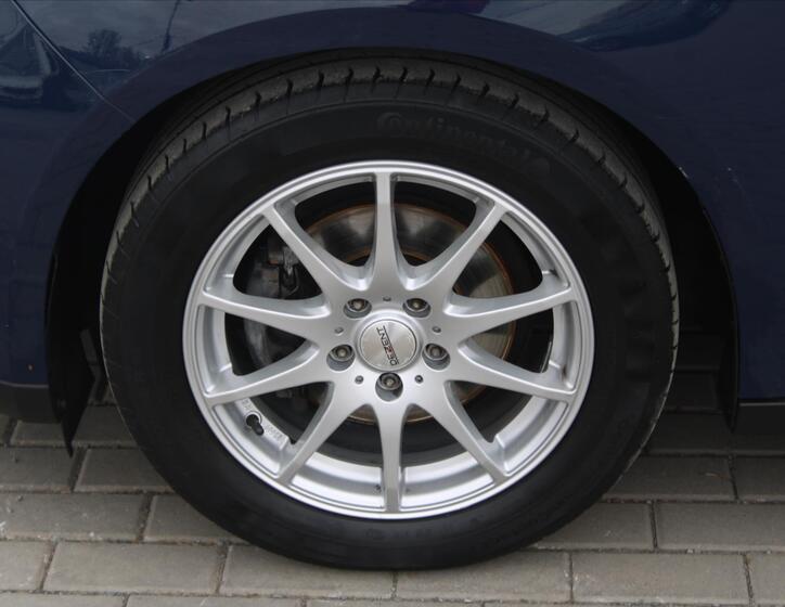 Ford Focus 9