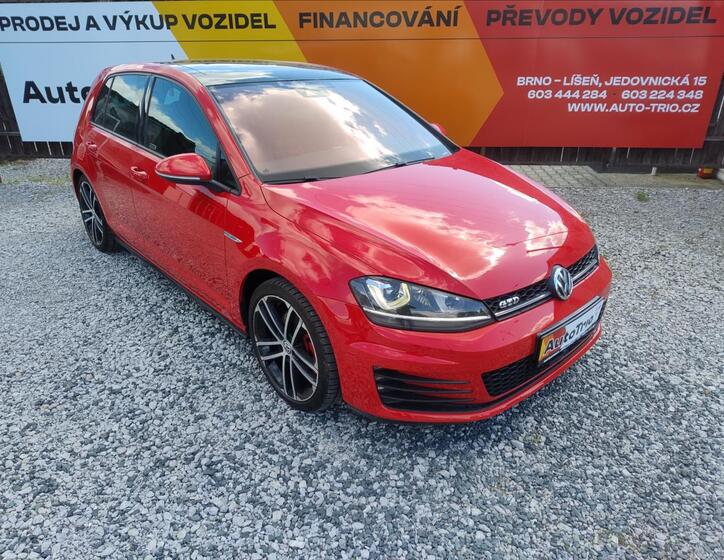 Volkswagen Golf 2