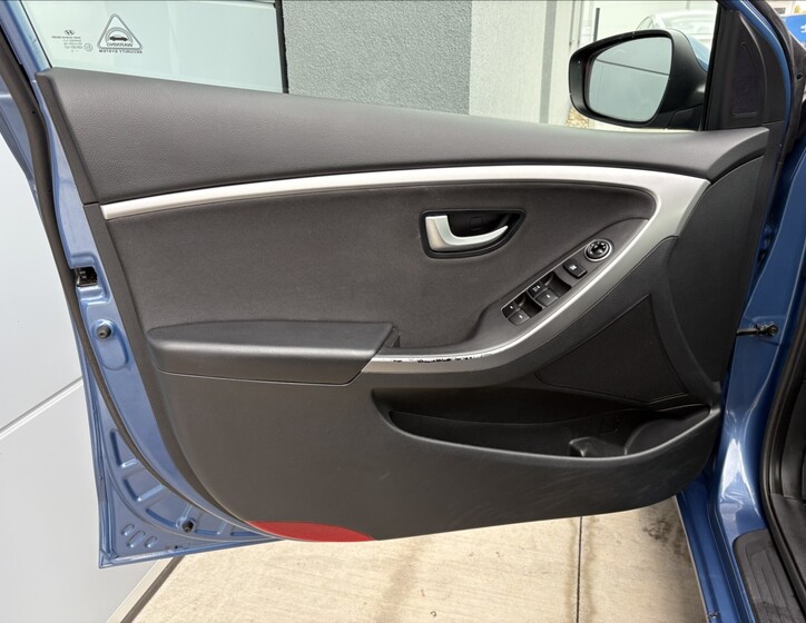 Hyundai i30 15