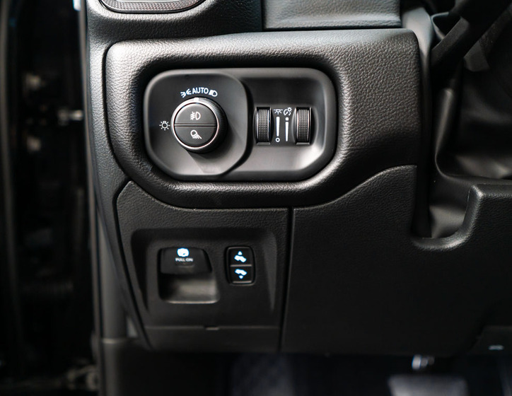 Dodge RAM 19