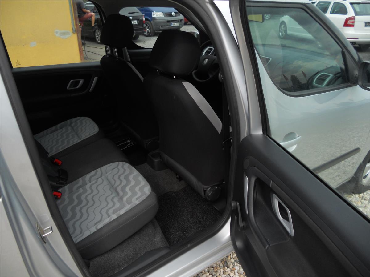 Škoda Roomster