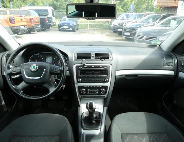 Škoda Octavia 19