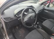 Peugeot 207 11