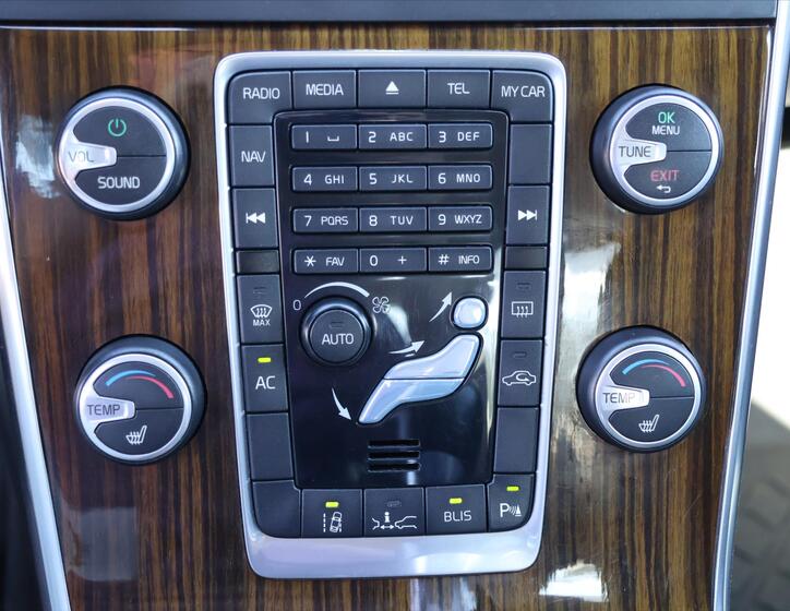 Volvo S60 27