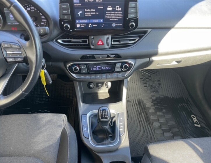 Hyundai i30 10