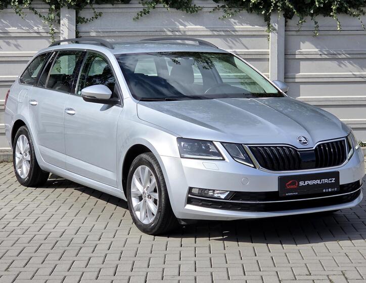Škoda Octavia 1