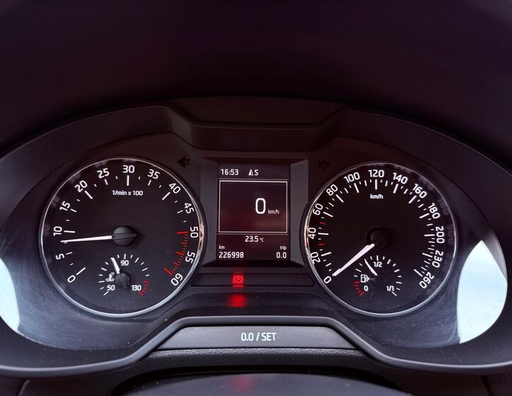 Škoda Octavia 15
