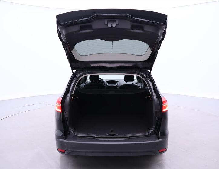 Ford Focus 9